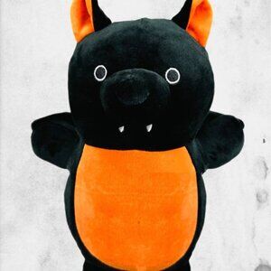 Squishmallow -  Binxie the Bat - Hug Mees NWT